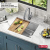 Lavabo de cocina tipo estación de trabajo con un receptáculo de acero inoxidable calibre 16 de 23" de montaje bajo encimera, con reborde WorkFlow™ y accesorios